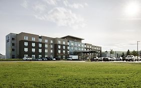 Pomeroy Inn And Suites Prince George